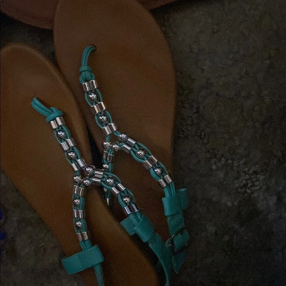 Sandal lot - Picture 5 of 6